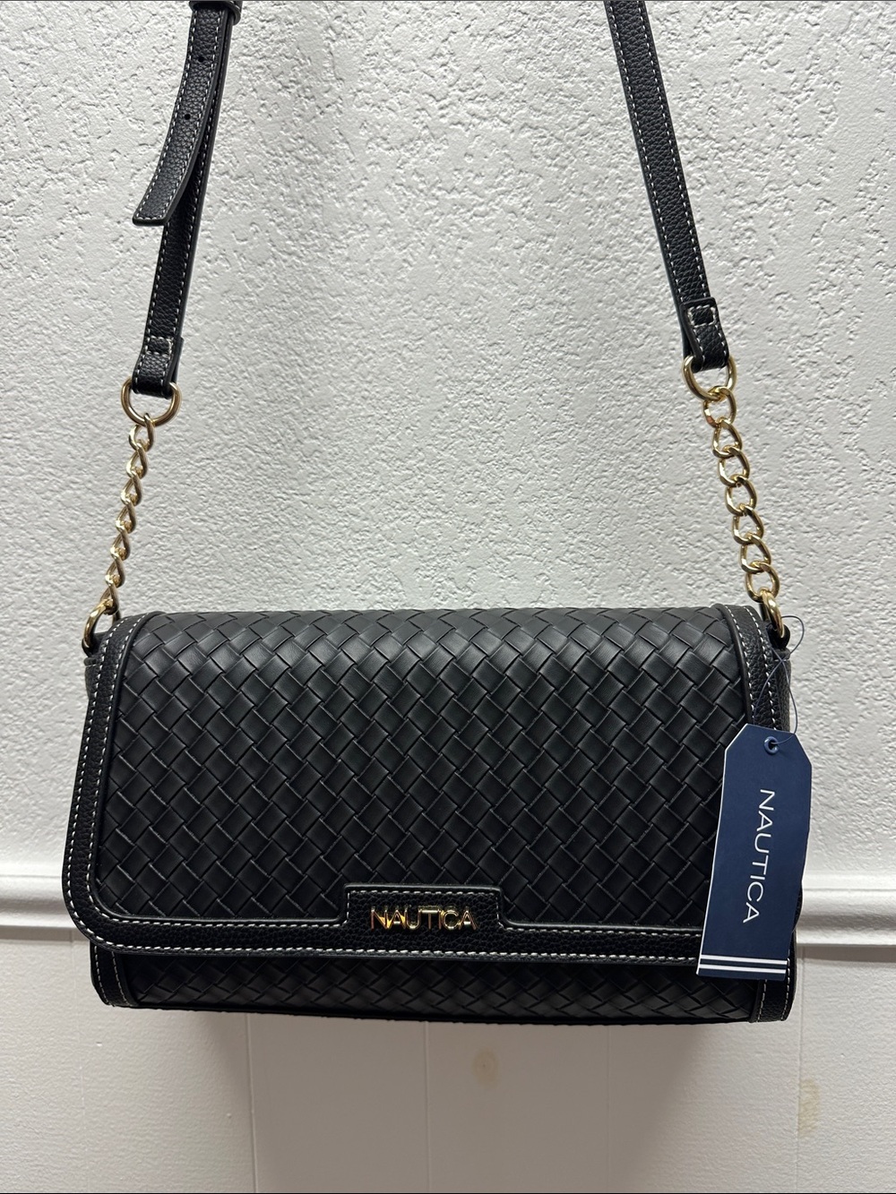 K138 Nautica Black Woven Vegan Leather Flap Crossbody Chain w/Gold Accents NWT